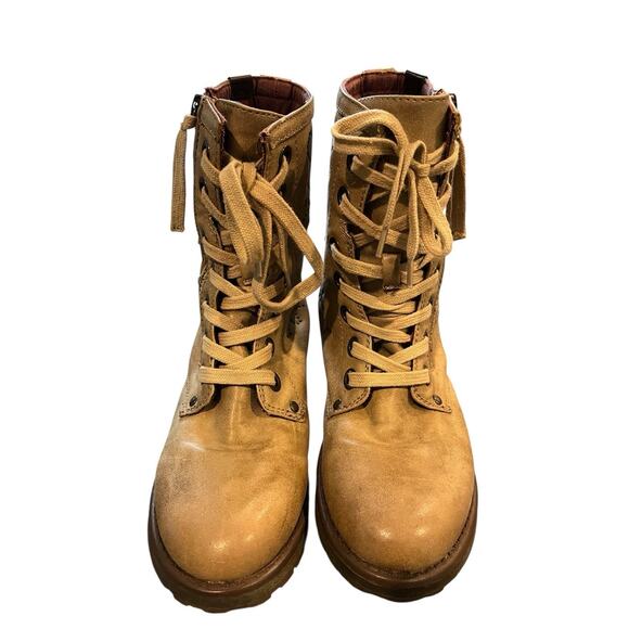 Roxy Tan Ankle Boots - Picture 3 of 8